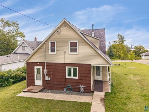 Tiny photo for 2531 W 13th St, Duluth, MN 55806 (MLS # 6127981)