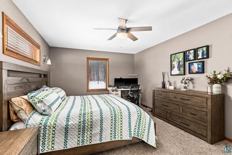 Tiny photo for 313 W Mulberry St, Duluth, MN 55811 (MLS # 6123799)