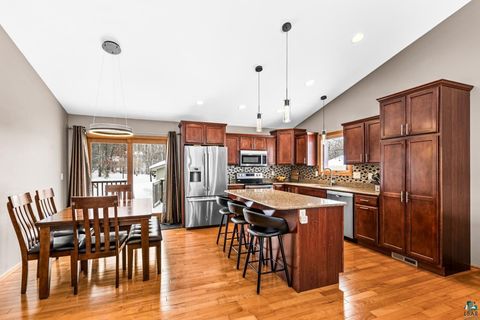 Tiny photo for 313 W Mulberry St, Duluth, MN 55811 (MLS # 6123799)