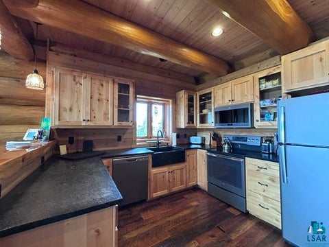Tiny photo for 5740 Illgen Bluff Rd, Silver Bay, MN 55614 (MLS # 6128060)
