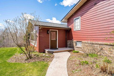 Tiny photo for 3325 Strand Rd, Duluth, MN 55804 (MLS # 6125336)