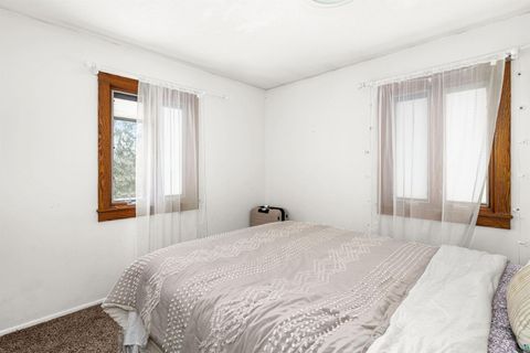 Tiny photo for 3325 Strand Rd, Duluth, MN 55804 (MLS # 6125336)