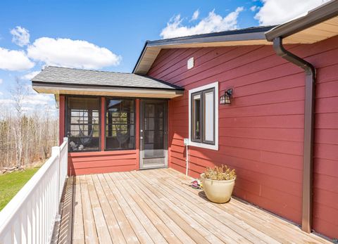 Tiny photo for 3325 Strand Rd, Duluth, MN 55804 (MLS # 6125336)
