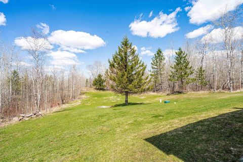 Tiny photo for 3325 Strand Rd, Duluth, MN 55804 (MLS # 6125336)