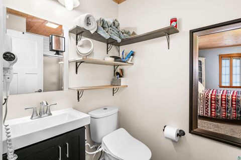 Tiny photo for 3325 Strand Rd, Duluth, MN 55804 (MLS # 6125336)