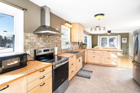 Tiny photo for 5316 Oakley St, Duluth, MN 55804 (MLS # 6123750)