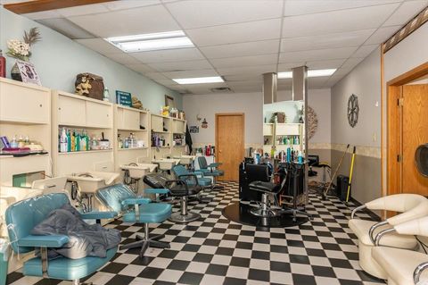 Tiny photo for 222 N Central Ave, Duluth, MN 55807 (MLS # 6123029)