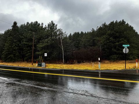 Photo of 1 W Harney Rd, Esko, MN 55803 (MLS # 6123043)