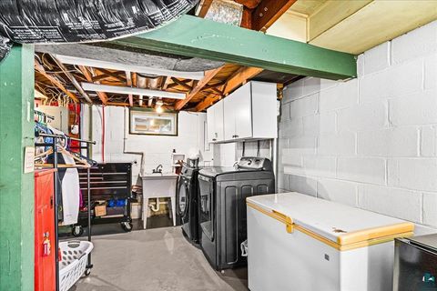 Tiny photo for 5122 Glenwood St, Duluth, MN 55804 (MLS # 6124108)