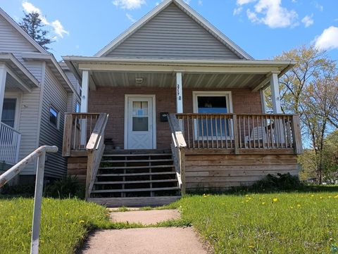 Photo of 3717 Grand Ave, Duluth, MN 55807 (MLS # 6125196)