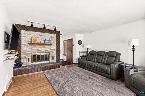 Tiny photo for 2917 N Blackman Ave, Duluth, MN 55811 (MLS # 6126280)