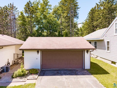 Tiny photo for 2917 N Blackman Ave, Duluth, MN 55811 (MLS # 6126280)