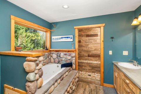 Tiny photo for 4125 Emerson Rd, Duluth, MN 55803 (MLS # 6124801)