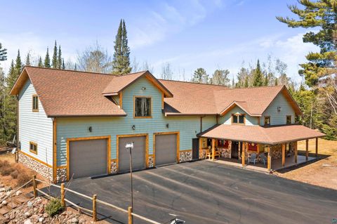 Photo of 4125 Emerson Rd, Duluth, MN 55803 (MLS # 6124801)