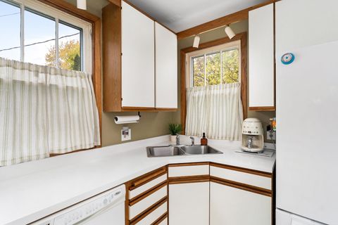 Tiny photo for 4717 Robinson St, Duluth, MN 55804 (MLS # 6122618)