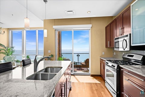 Tiny photo for 311 E Superior St #803, Duluth, MN 55802 (MLS # 6126547)