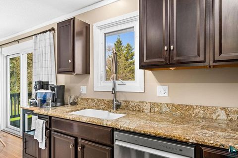 Tiny photo for 3717 Chambersburg Ave, Duluth, MN 55811 (MLS # 6125480)