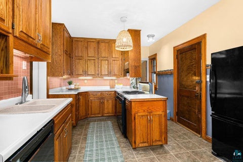 Tiny photo for 2327 E 4th St, Duluth, MN 55812 (MLS # 6127900)