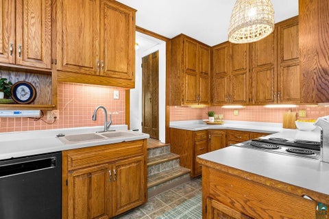 Tiny photo for 2327 E 4th St, Duluth, MN 55812 (MLS # 6127900)