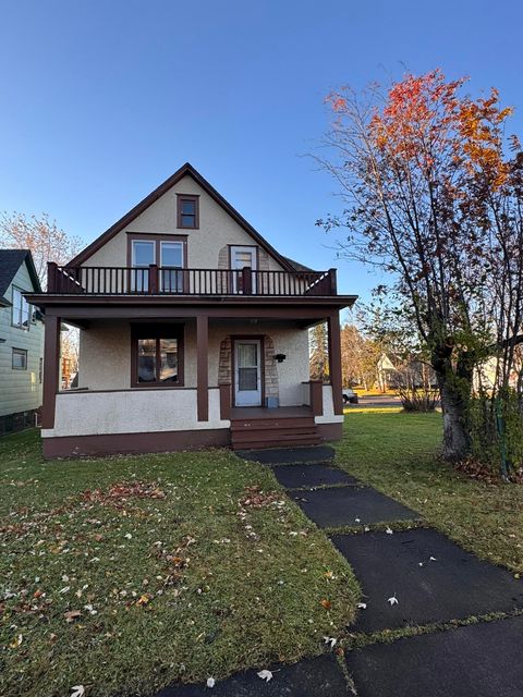 Photo of 830 8th Ave, Two Harbors, MN 55616 (MLS # 6122827)