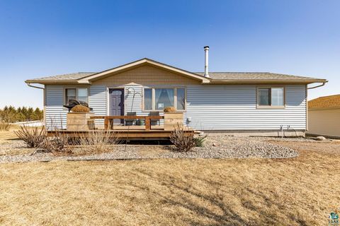 Photo of 118 Meadowbrook Ln, Esko, MN 55573 (MLS # 6124177)