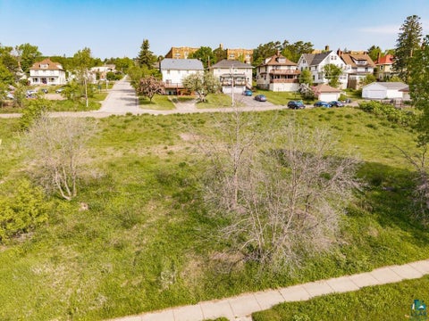 Tiny photo for xxx E 2nd St, Duluth, MN 55812 (MLS # 6117537)