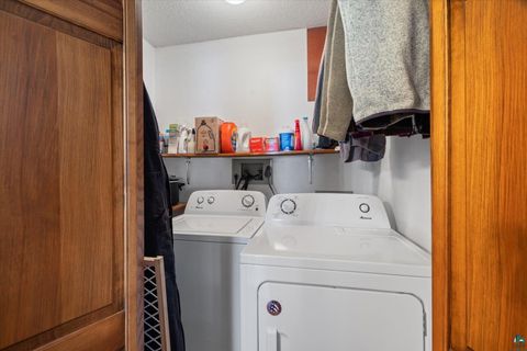 Tiny photo for 401 E Sheridan St, Ely, MN 55731 (MLS # 6124235)