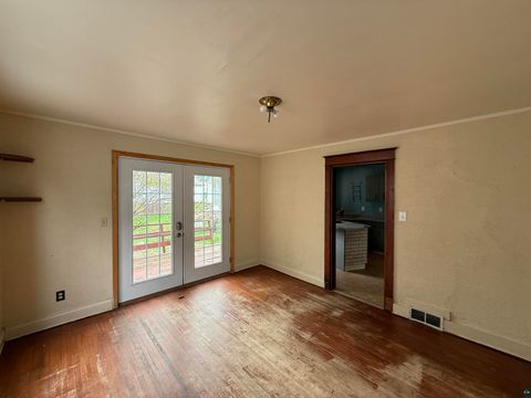 Tiny photo for 509 N 21st Ave W AVE, Duluth, MN 55806 (MLS # 6125430)