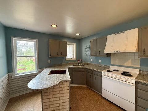 Tiny photo for 509 N 21st Ave W AVE, Duluth, MN 55806 (MLS # 6125430)