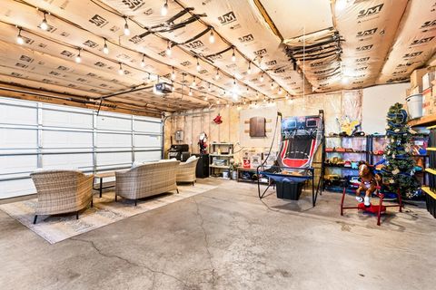 Tiny photo for 535 Glenwood St, Duluth, MN 55803 (MLS # 6122915)