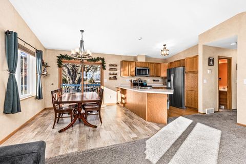 Tiny photo for 535 Glenwood St, Duluth, MN 55803 (MLS # 6122915)