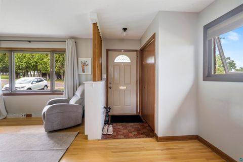 Tiny photo for 324 Hawkins St, Duluth, MN 55811 (MLS # 6126147)