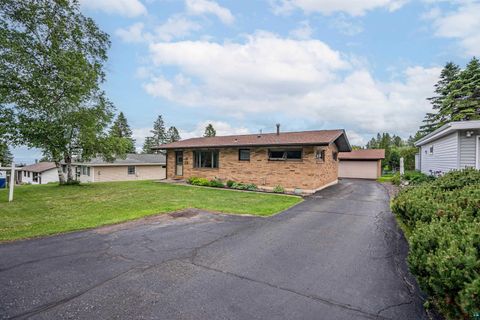 Tiny photo for 324 Hawkins St, Duluth, MN 55811 (MLS # 6126147)