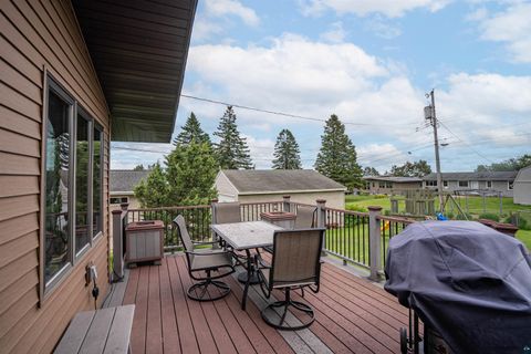 Tiny photo for 324 Hawkins St, Duluth, MN 55811 (MLS # 6126147)