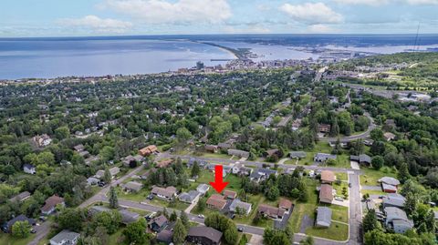 Tiny photo for 324 Hawkins St, Duluth, MN 55811 (MLS # 6126147)