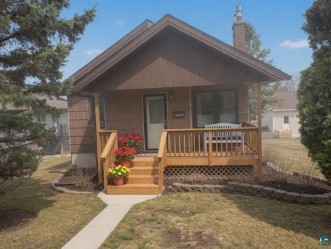 Photo of 4820 Dodge St, Duluth, MN 55804 (MLS # 6124778)