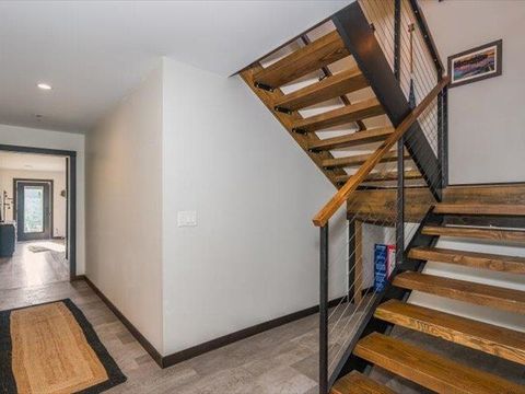 Tiny photo for 5508 Nordling Rd, Duluth, MN 55804 (MLS # 6123306)