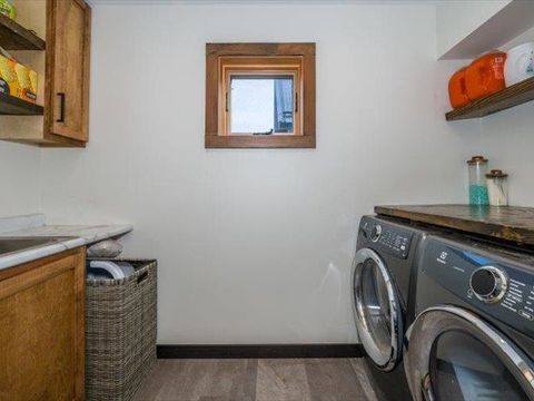 Tiny photo for 5508 Nordling Rd, Duluth, MN 55804 (MLS # 6123306)