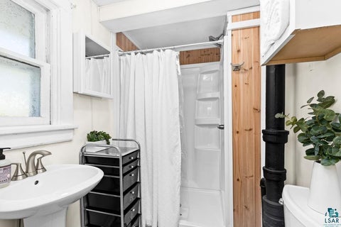 Tiny photo for 432 N 7th Ave E, Duluth, MN 55805 (MLS # 6127408)