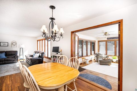 Tiny photo for 4870 Woodridge Dr, Hermantown, MN 55811 (MLS # 6124198)