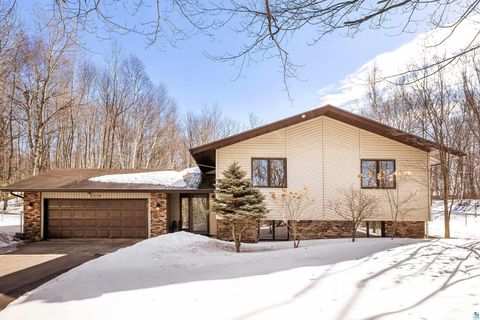 Photo of 4870 Woodridge Dr, Hermantown, MN 55811 (MLS # 6124198)