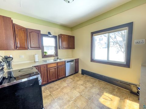 Tiny photo for 629 N 19th Ave E Ave, Duluth, MN 55812 (MLS # 6123913)