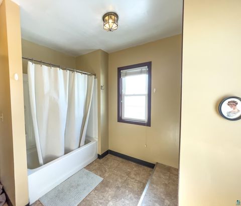 Tiny photo for 629 N 19th Ave E Ave, Duluth, MN 55812 (MLS # 6123913)