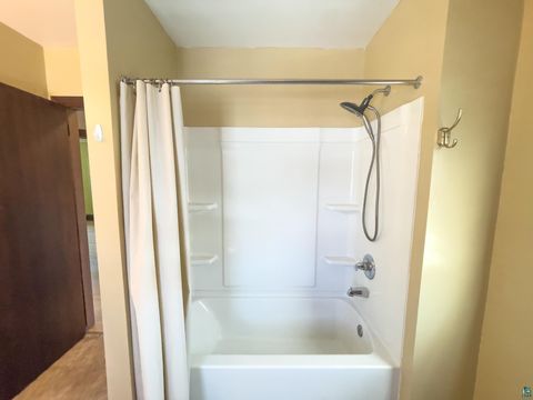 Tiny photo for 629 N 19th Ave E Ave, Duluth, MN 55812 (MLS # 6123913)