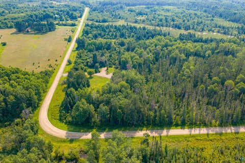 Tiny photo for 8440 N Hayland Rd, Embarrass, MN 55732 (MLS # 6127175)