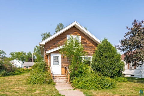 Photo of 105 18th St, Cloquet, MN 55720 (MLS # 6127106)