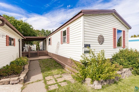 Tiny photo for 25 Arbutus Dr, Duluth, MN 55810 (MLS # 6128107)