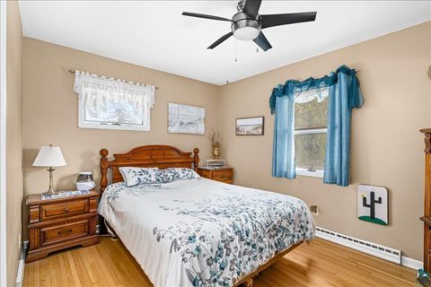 Tiny photo for 1403 N 47th Ave E Ave, Duluth, MN 55804 (MLS # 6124142)