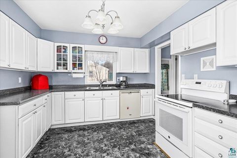 Tiny photo for 1403 N 47th Ave E Ave, Duluth, MN 55804 (MLS # 6124142)