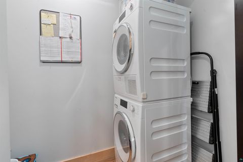 Tiny photo for 5140 Lakewood Rd, Duluth, MN 55804 (MLS # 6124816)